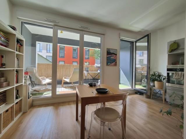 Appartement T3 meublé avec terrasse à Montreuil Idéal logement