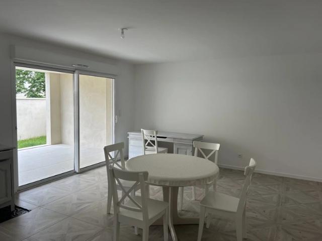 Appartement T3 meublé avec terrasse et jardin