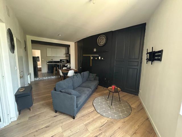 Appartement T3 meublé Place Jasmin à Agen