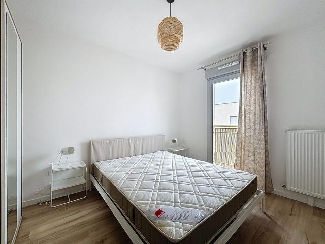 APPARTEMENT T3 MEUBLE REIMS COMEDIE