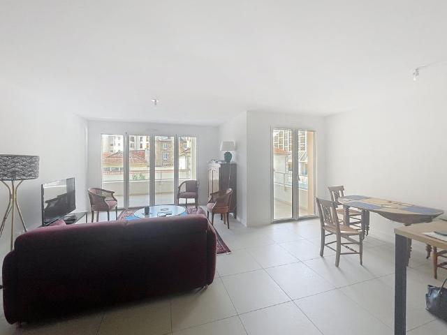 APPARTEMENT T3 MEUBLE REIMS BOULINGRIN