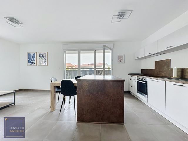 Appartement T3 meublé Terrasse + Parking