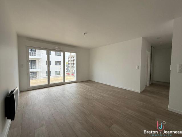 appartement t3 neuf laval