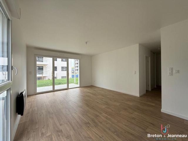 appartement t3 neuf laval