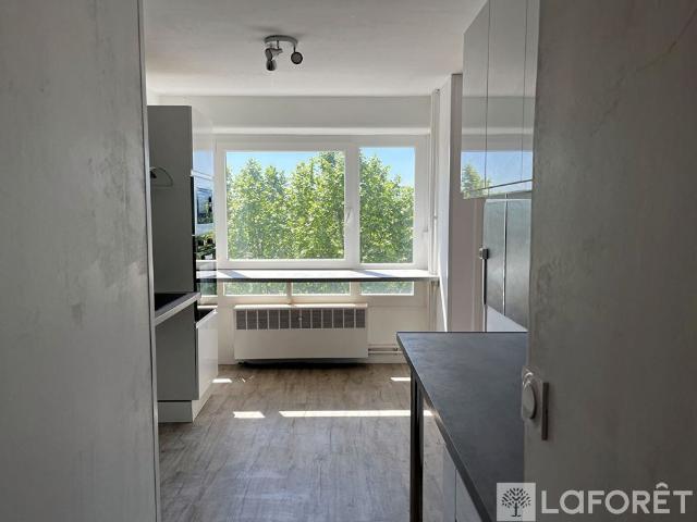 Appartement T3 OULLINS PIERRE BENITE à louer