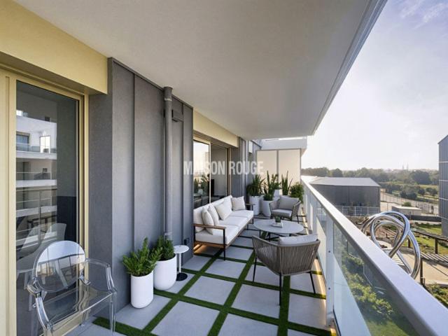 APPARTEMENT T3 PARAME PROCHE COMMERCES