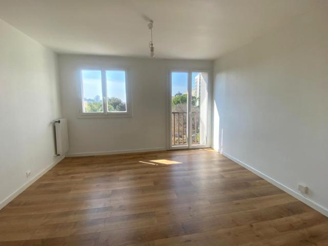 APPARTEMENT T3 PARC DES ROSES