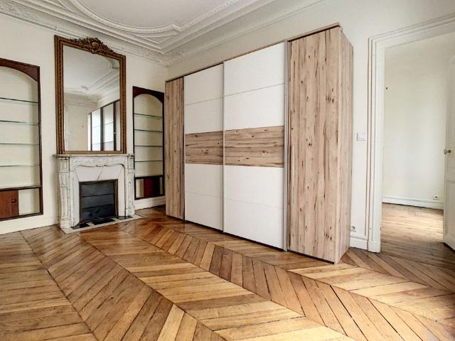 Appartement T3 PARIS à louer