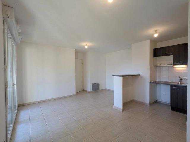 Appartement T3 + parking souterrain / TOULOUSE Route de Launaguet