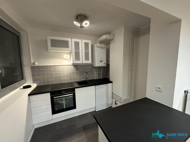 APPARTEMENT T3 place du Vieux Marché