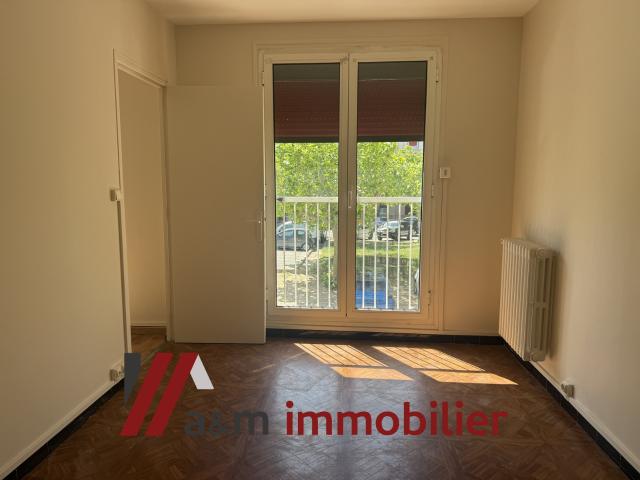 APPARTEMENT T3 PROCHE CENTRE VILLE CHATEAUNEUF LES MARTIGUES