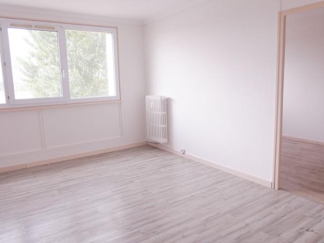 Appartement T3 proche des commerces et de la gare, Bethune
