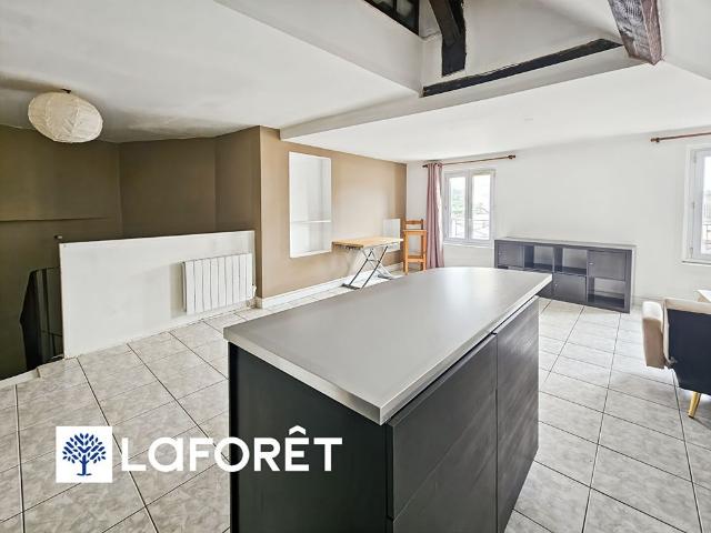 Appartement T3 près de CORBEIL ESSONNES à louer