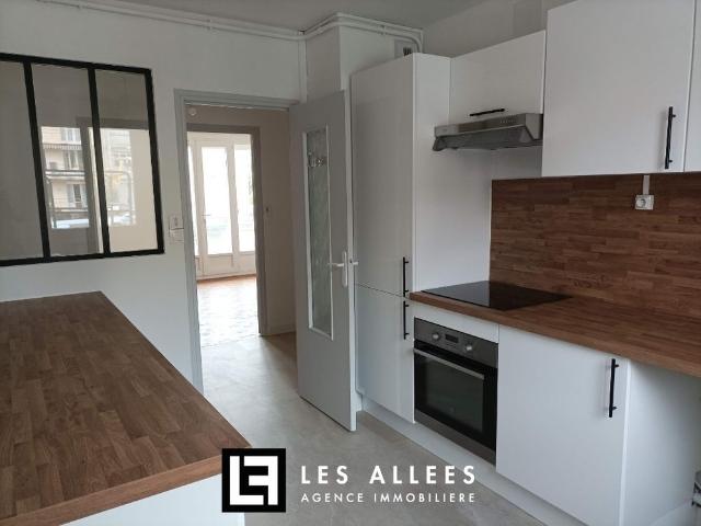APPARTEMENT T3 RDC SURELEVE