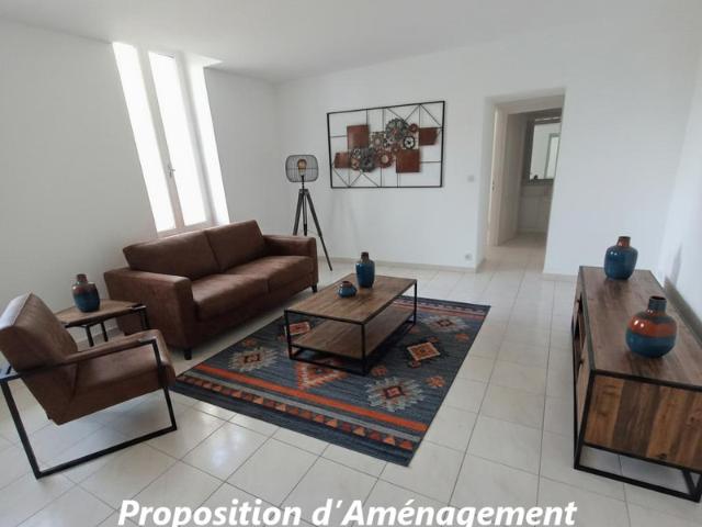Appartement T3 rénové coeur de ville, faibles charges !
