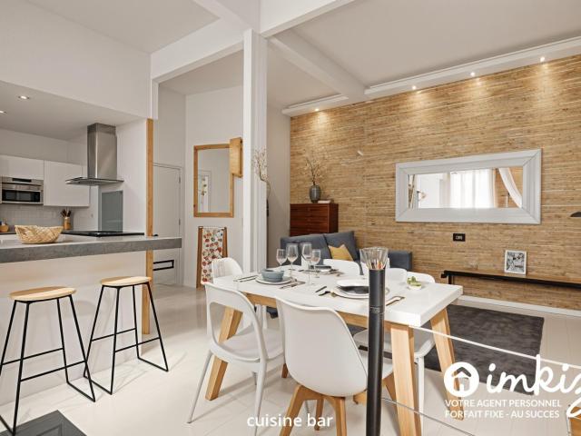 Appartement T3 rénové cachet ancien en souplex