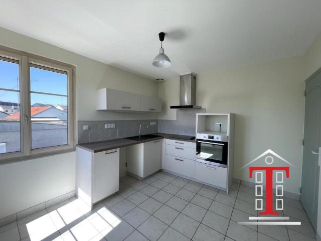 Appartement T3 rénové à Mûrs Erigné