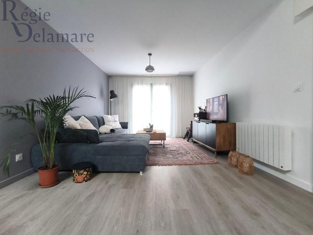 Appartement T3 rénové avec Terrasse et Garage