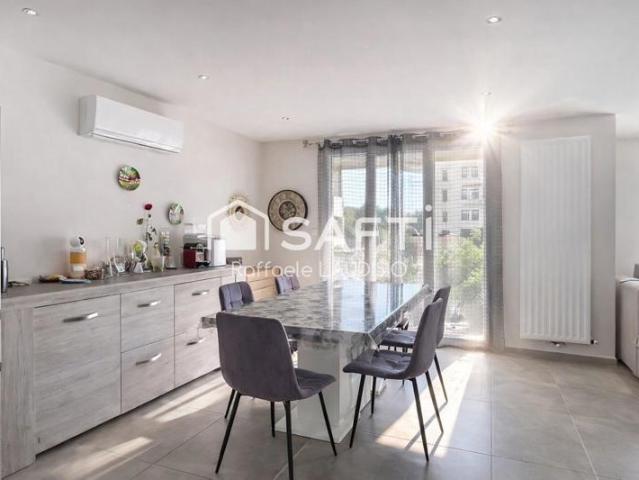Appartement T3 rénové de 69m², à 900m des plages