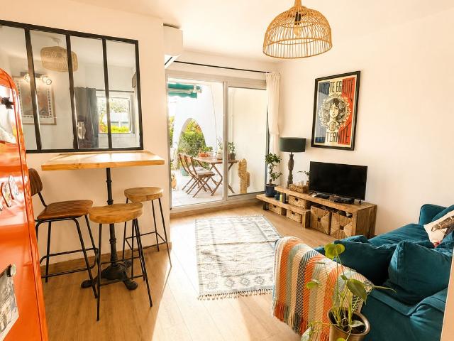 Appartement T3 rénové en 2024 en rez de jardin avec terrasse et garage en option