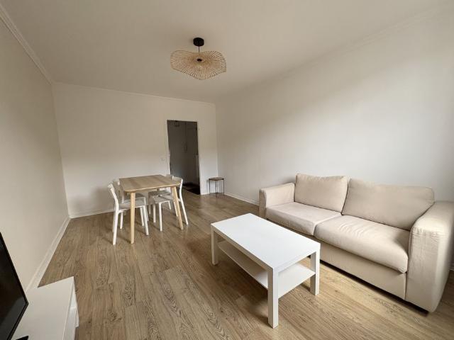 APPARTEMENT T3 RENOVE ET MEUBLE SECTEUR METARE