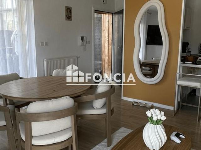Appartement T3 récent avec terrasse, ascenseur et parking sécurisé