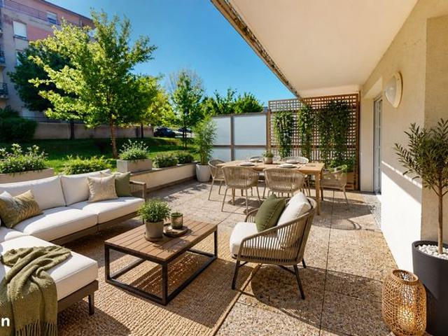 Appartement T3 récent avec grande terrasse de 47 m² et garage – Mont Chevis Montbéliard