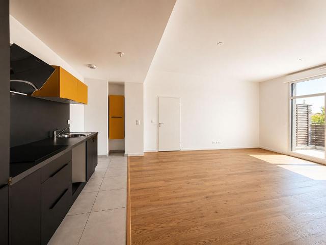 APPARTEMENT T3 RECENT HYPER CENTRE PESSAC