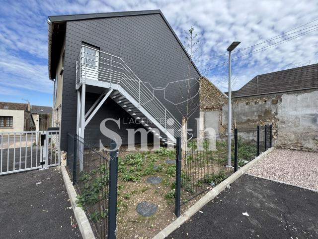 APPARTEMENT T3 REFAIT À NEUF QUARTIER MAIRIE