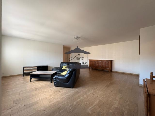 Appartement, T3, résidence 59240