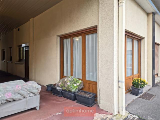 APPARTEMENT T3 REZ DE CHAUSSEE 52 m² 2 CH CAVE GARAGE