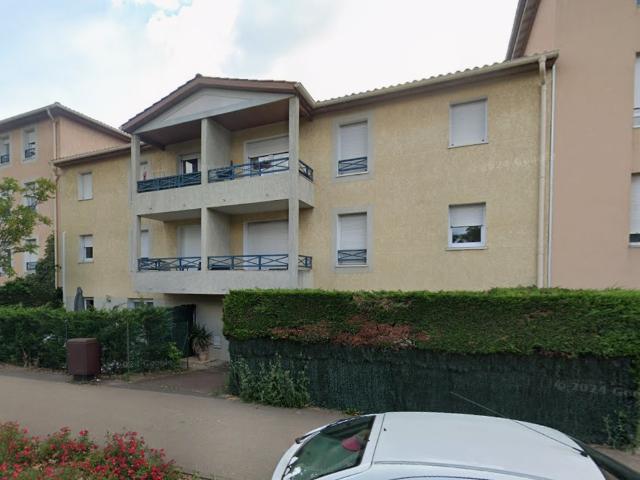 Appartement T3 Rez de jardin avec parkings et garage, Brignais