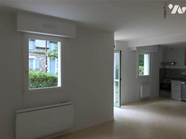 APPARTEMENT T3 REZ DE JARDIN CHATEAUGIRON CENTRE
