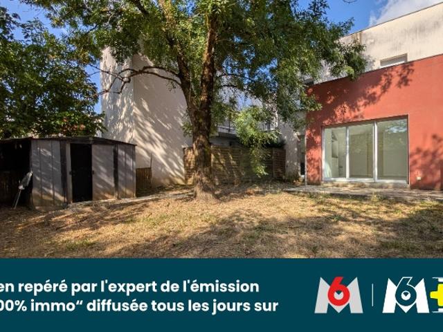 Appartement T3 Rez de jardin 2 places de stationnement piscine