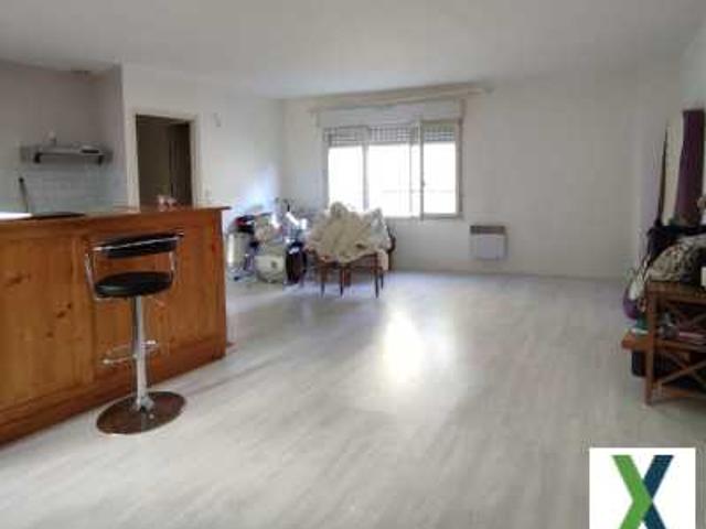 Appartement T3 rive gauche Saintes 17100