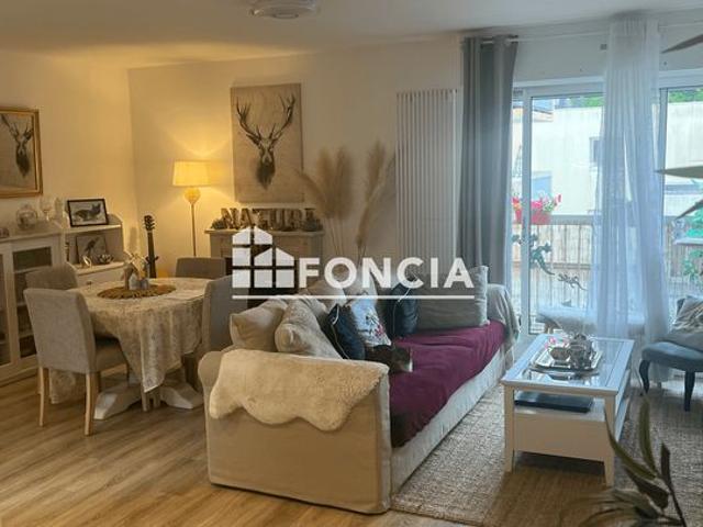 Appartement t3 sans travaux 1 place de parking et cave