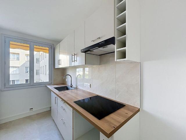 Appartement T3 SAINT MAUR DES FOSSES à louer