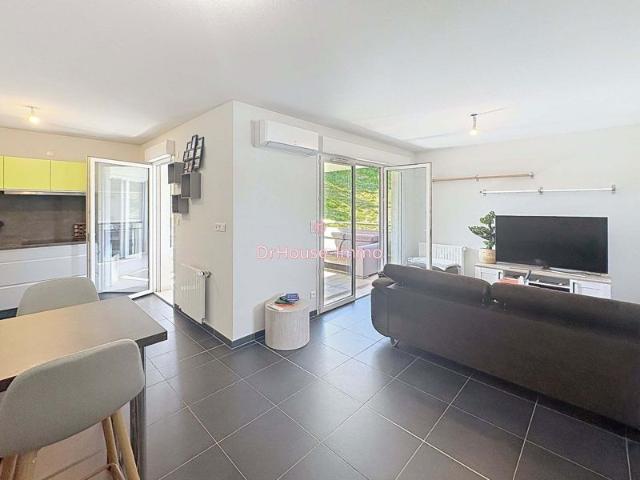 Appartement T3 SARROLA Garage