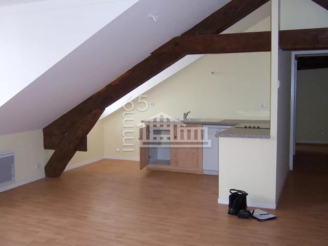 Appartement T3 avec parking à Seméac