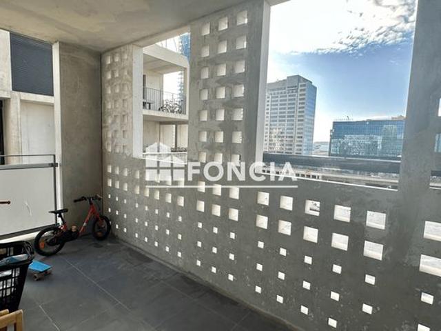 Appartement T3 secteur Joliette Terrasse Box