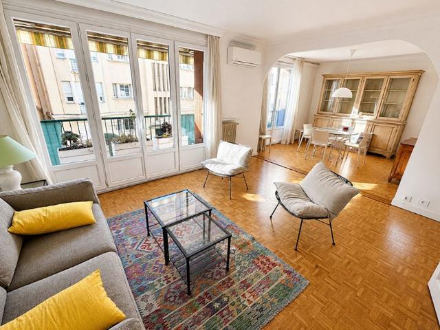 Appartement T3/T4 dans résidence sécurisée avec Garage et balcon