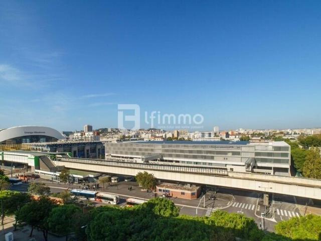 Appartement T3/T4 68m2 13009 Sainte Marguerite