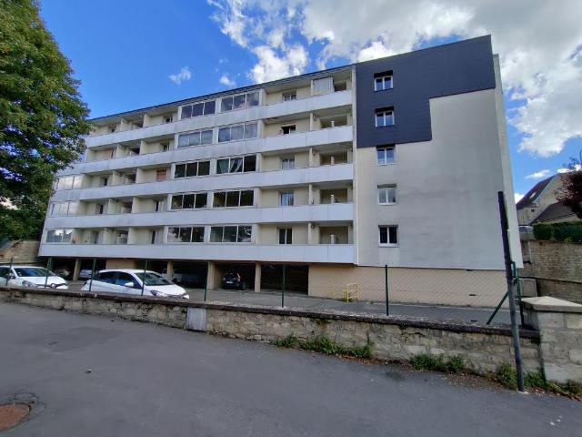 Appartement T1 53m² Chantilly 1850.1.1.2