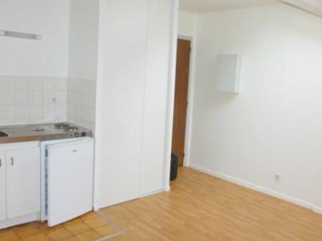APPARTEMENT T1 17M