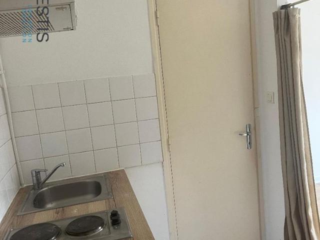 APPARTEMENT T1 21M