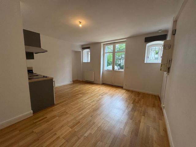 APPARTEMENT T1 _ 25,72m2 _ QUARTIER MELLINET