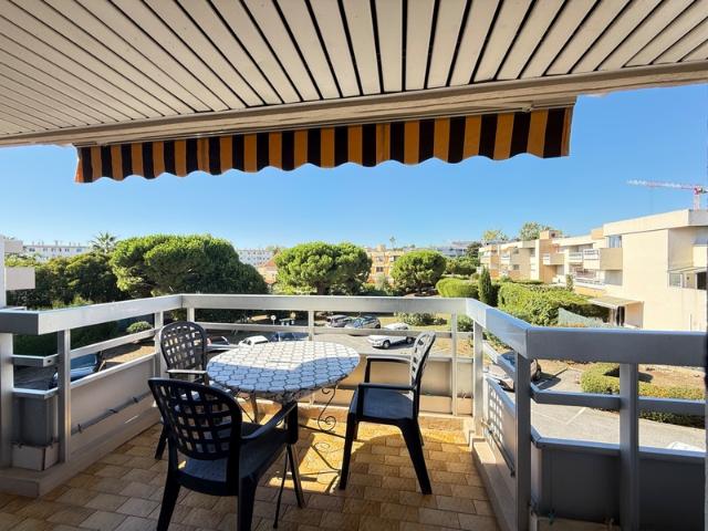 Charmant T1 29 m² avec terrasse, parking et cave – Antibes Fontonne