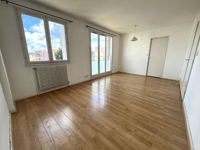Appartement T1 VILLEURBANNE à louer