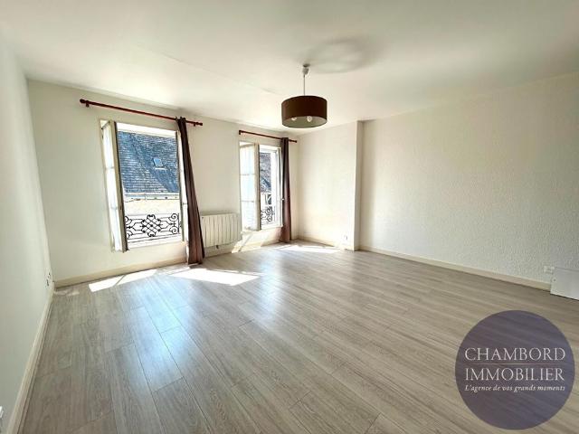 Appartement T1 à louer au centre ville de Blois Réf 10051