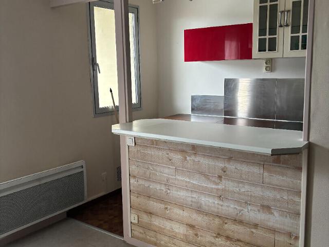Appartement T1 à louer à Bordeaux Secteur St Genes